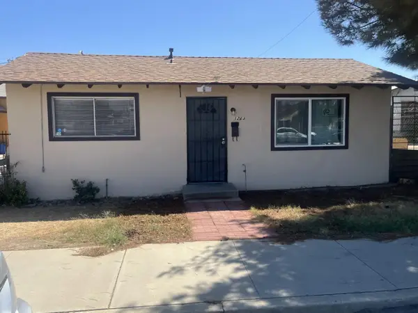 1223 Dolores, Bakersfield, CA 93305