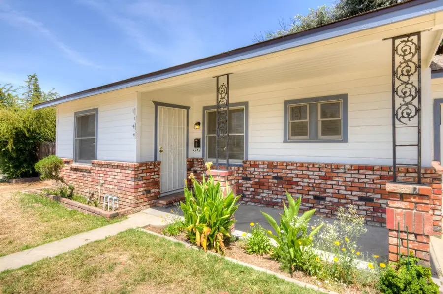 1144 W Yale Avenue, Fresno, CA 93705 - #2