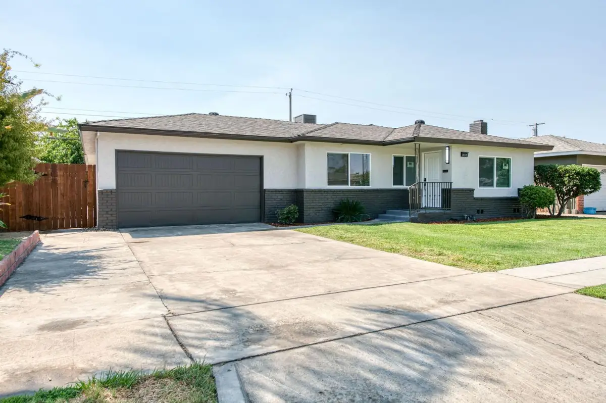 3812 E Bellaire Way, Fresno, CA 93726 - #1