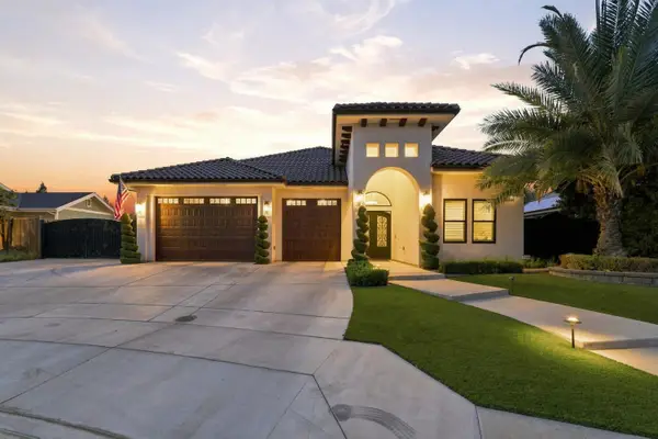 2553 21st Avenue, Kingsburg, CA 93631