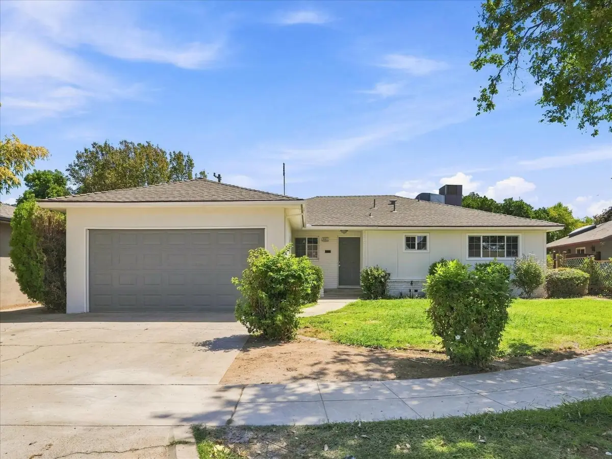4668 N Bond Avenue, Fresno, CA 93726 - #1