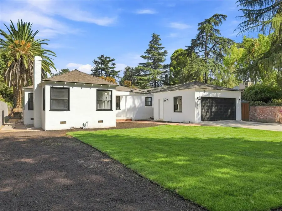 3520 N Van Ness Boulevard, Fresno, CA 93704 - #3