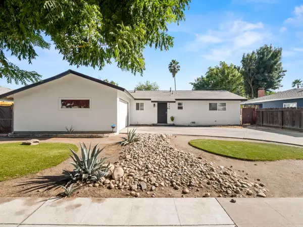 2984 E Norwich Avenue, Fresno, CA 93726