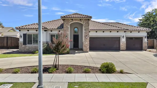 287 S Westberry Boulevard, Madera, CA 93637