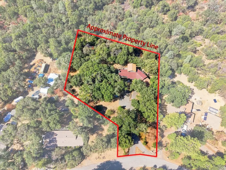 51102 Bon Veu Dr, Oakhurst, CA 93644 - #3