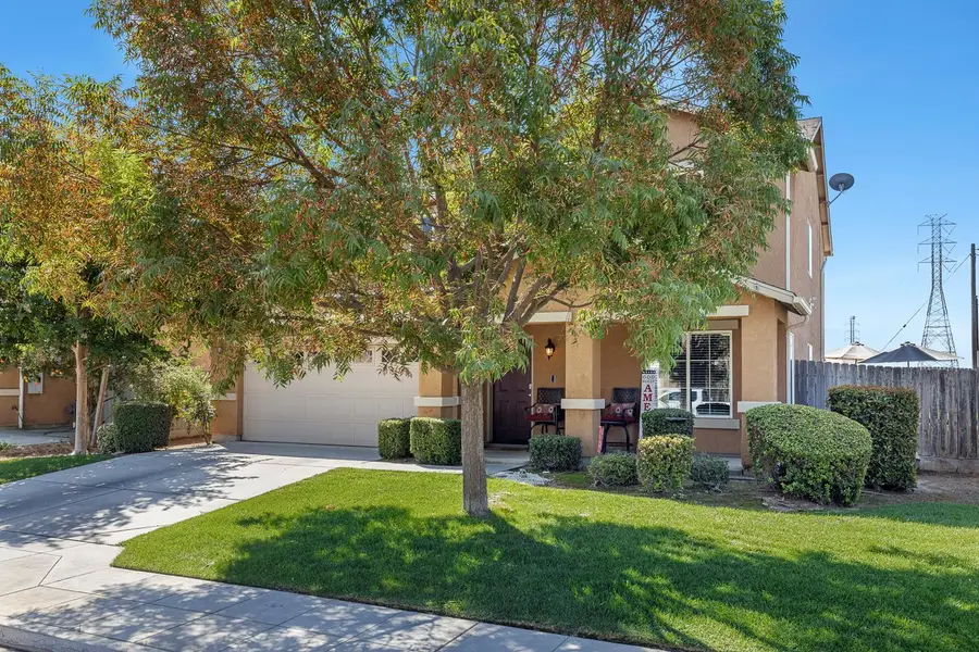 5921 W Dayton, Fresno, CA 93722 - #2