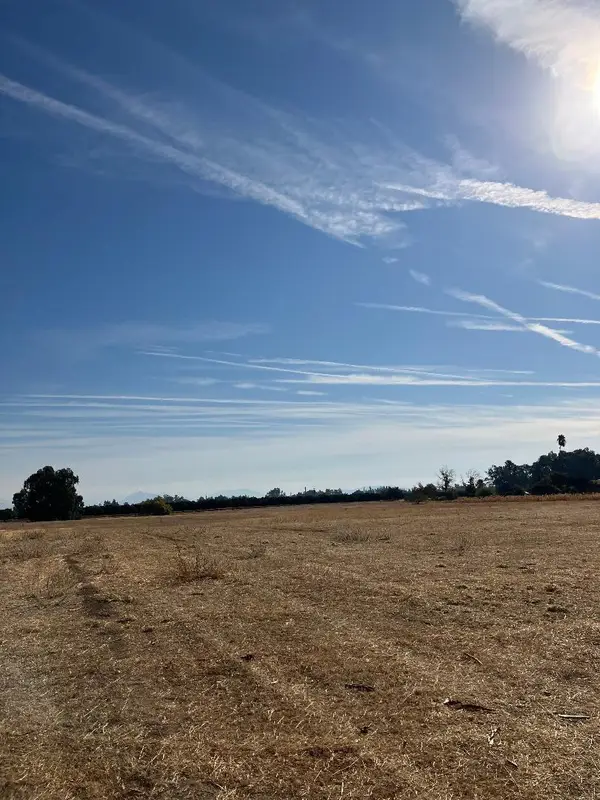 6904 N Highland Avenue, Clovis, CA 93619