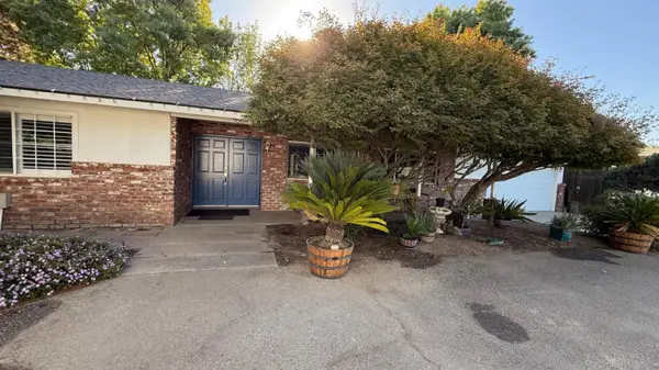 9568 S Academy Avenue, Selma, CA 93662