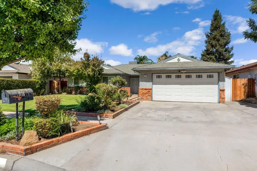 976 Minarets Ave, Fresno, CA 93720 - #3