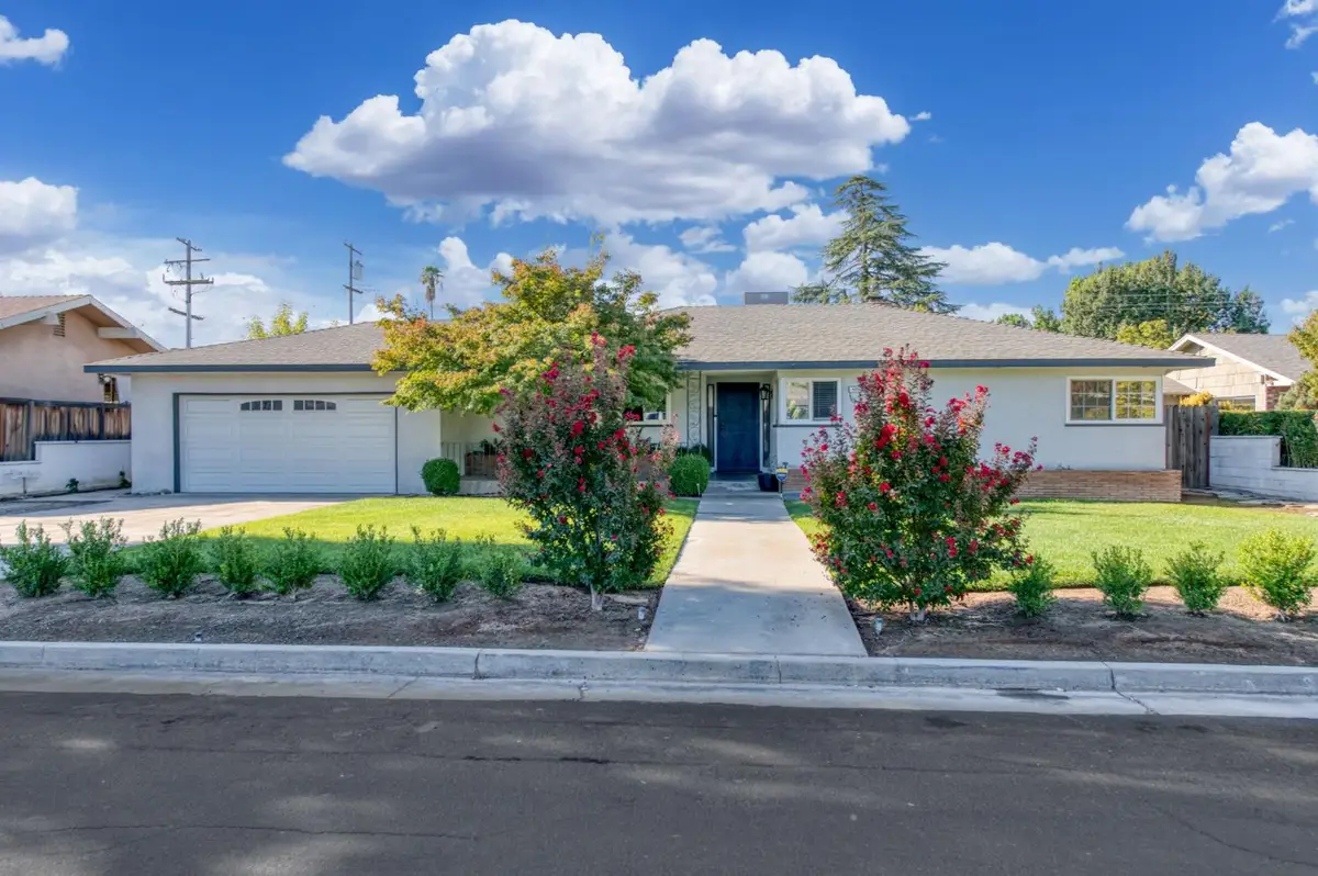 425 W Keats Avenue, Fresno, CA 93704 - #1