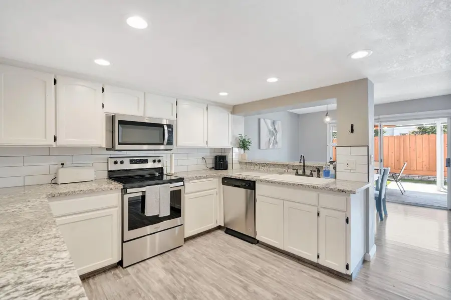 7532 N Millbrook Avenue, Fresno, CA 93720 - #3