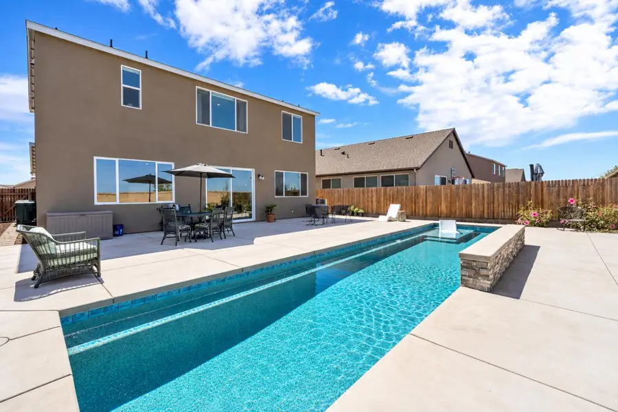 6154 E Ramona Way, Fresno, CA 93727 - #2