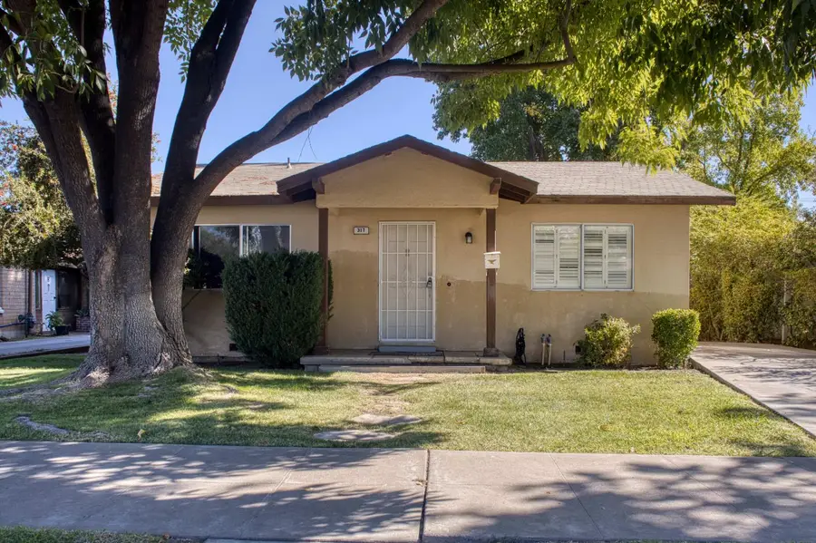 317 S K Street, Madera, CA 93637 - #2