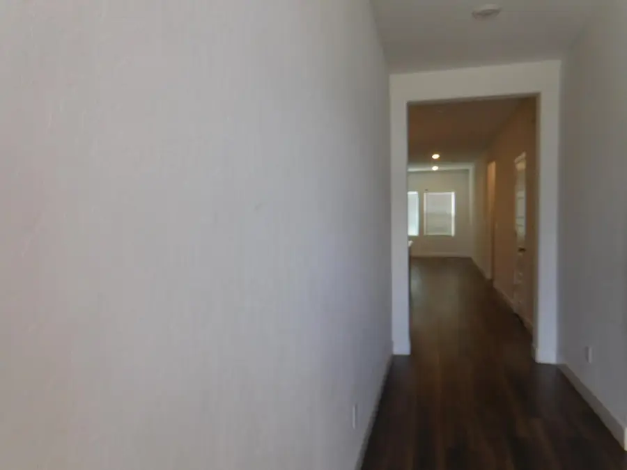 5091 San Clemente Avenue, Fresno, CA 93723 - #3