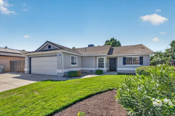 4369 W Providence Avenue, Fresno, CA 93722