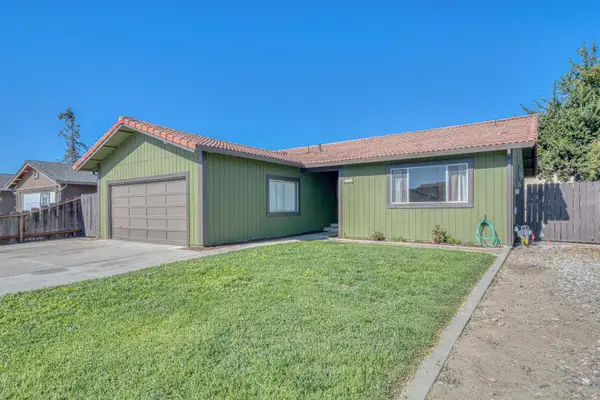 290 Carnoble Dr, Hollister, CA 95023