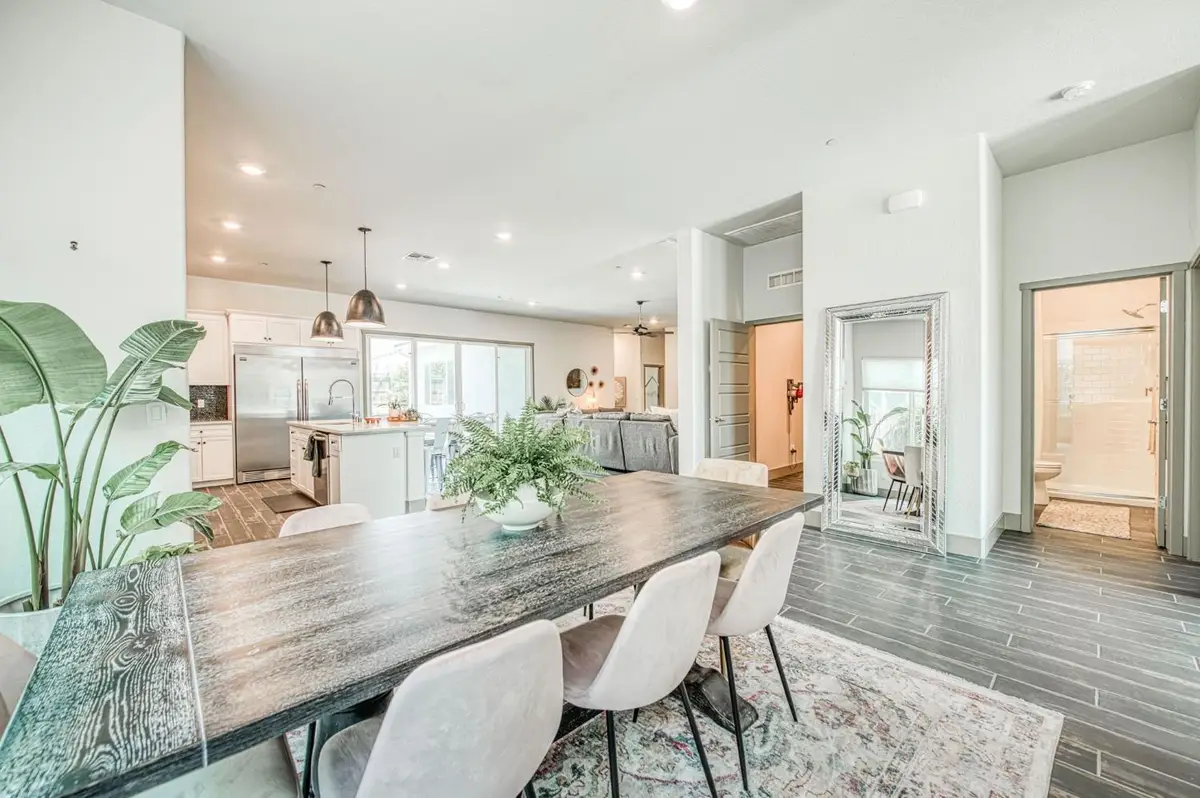 819 Pinnacle Drive W, Madera, CA 93636 - #1