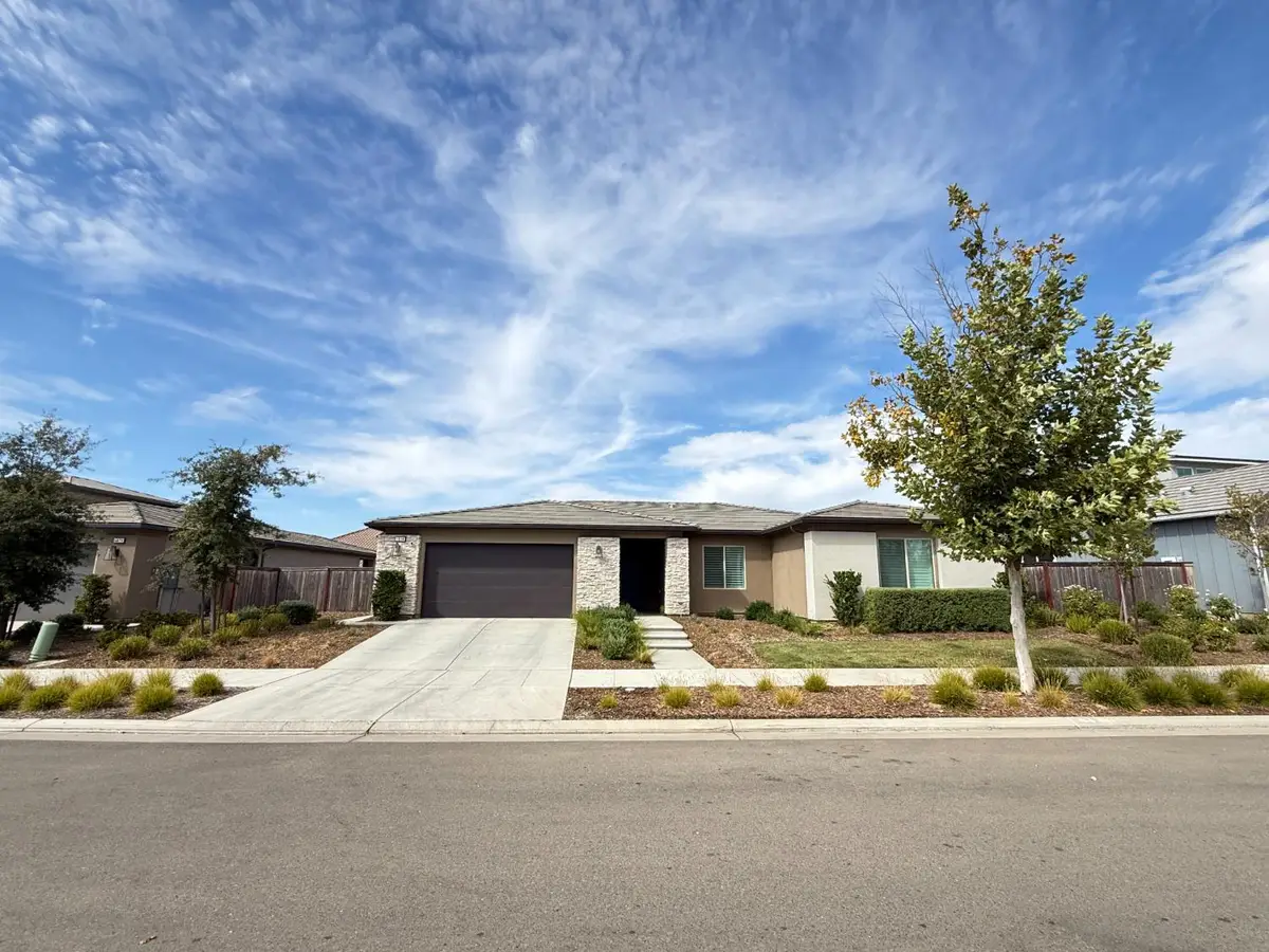 1014 Treasure Hills Drive, Madera, CA 93636 - #1
