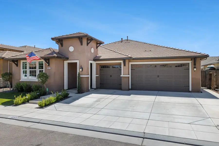4052 Flint Avenue, Clovis, CA 93619 - #2