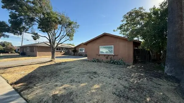 3984 N Millbrook Avenue, Fresno, CA 93726