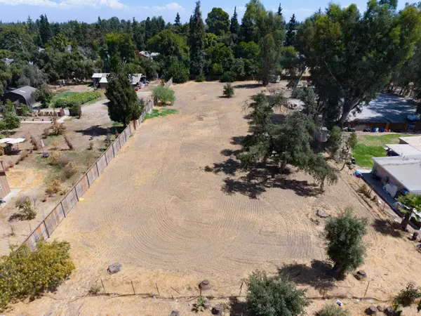 0 N Fruit, Fresno, CA 93705
