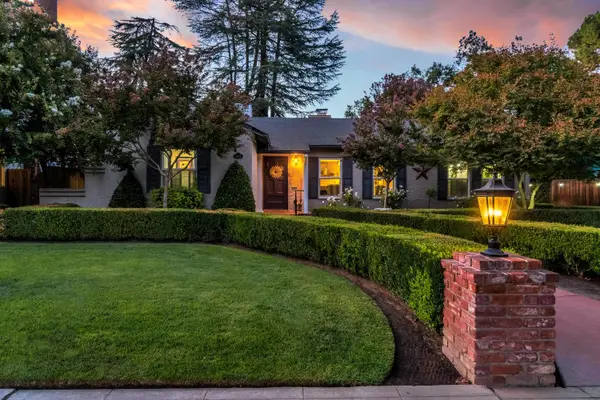 325 E Harvard Avenue E, Fresno, CA 93704