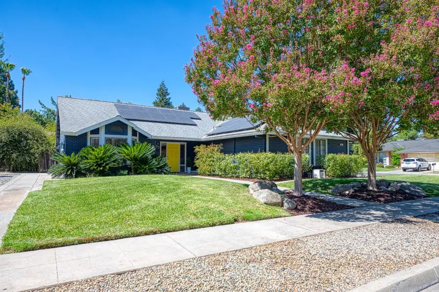 6487 N Arthur Avenue, Fresno, CA 93711 - #3