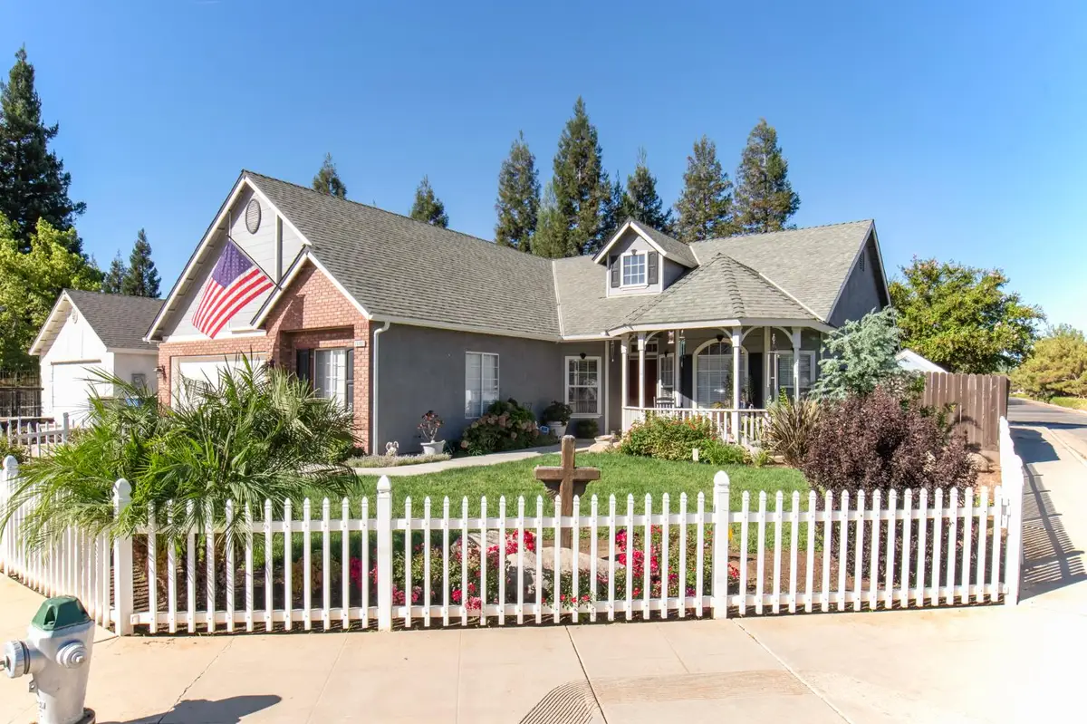 10187 N Price Avenue, Fresno, CA 93730 - #1
