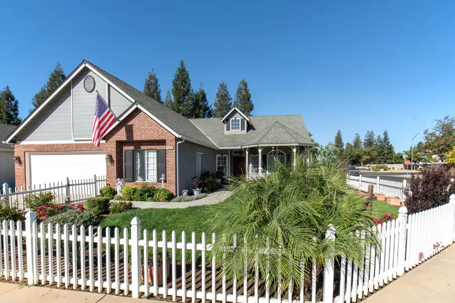 10187 N Price Avenue, Fresno, CA 93730 - #2