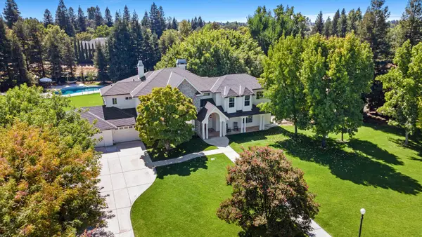 5687 E Province Avenue, Clovis, CA 93619