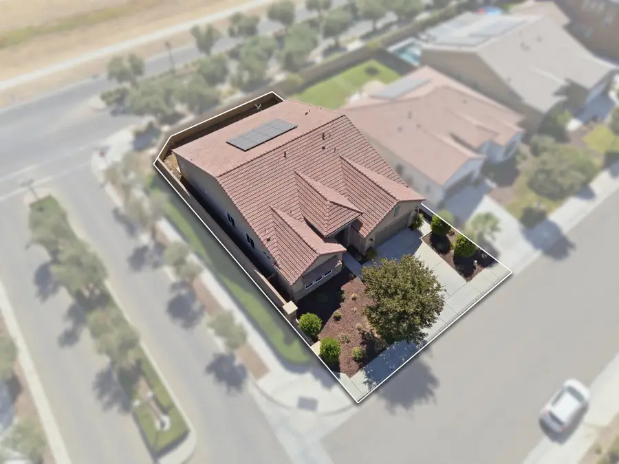 602 Pinnacle Drive W, Madera, CA 93636 - #3