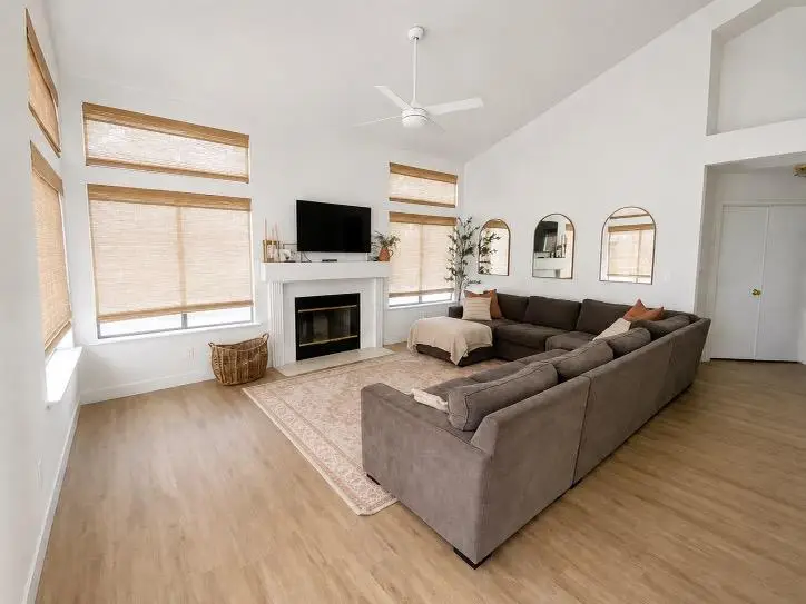 325 W Decatur Avenue, Clovis, CA 93611 - #3
