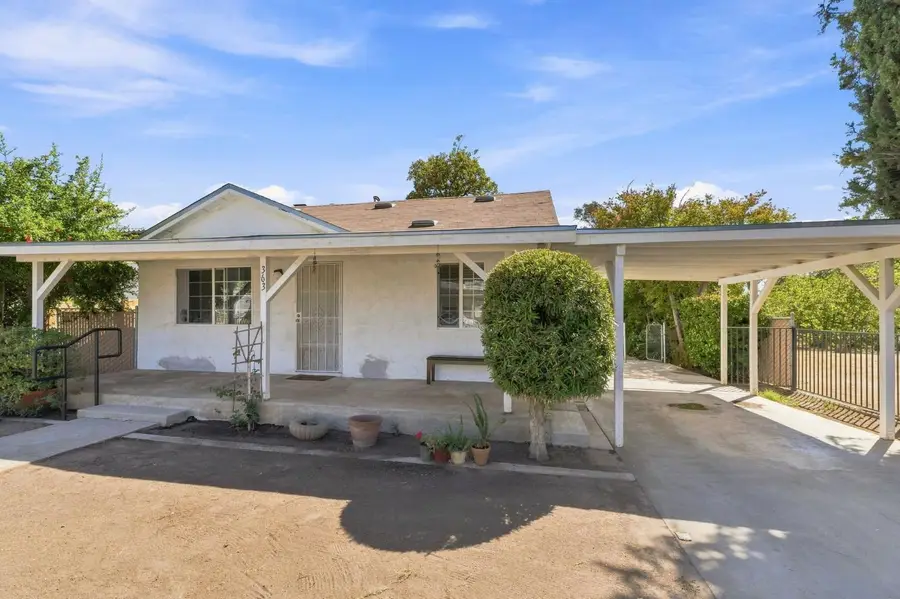 363 W Pinedale Avenue, Pinedale, CA 93650 - #3