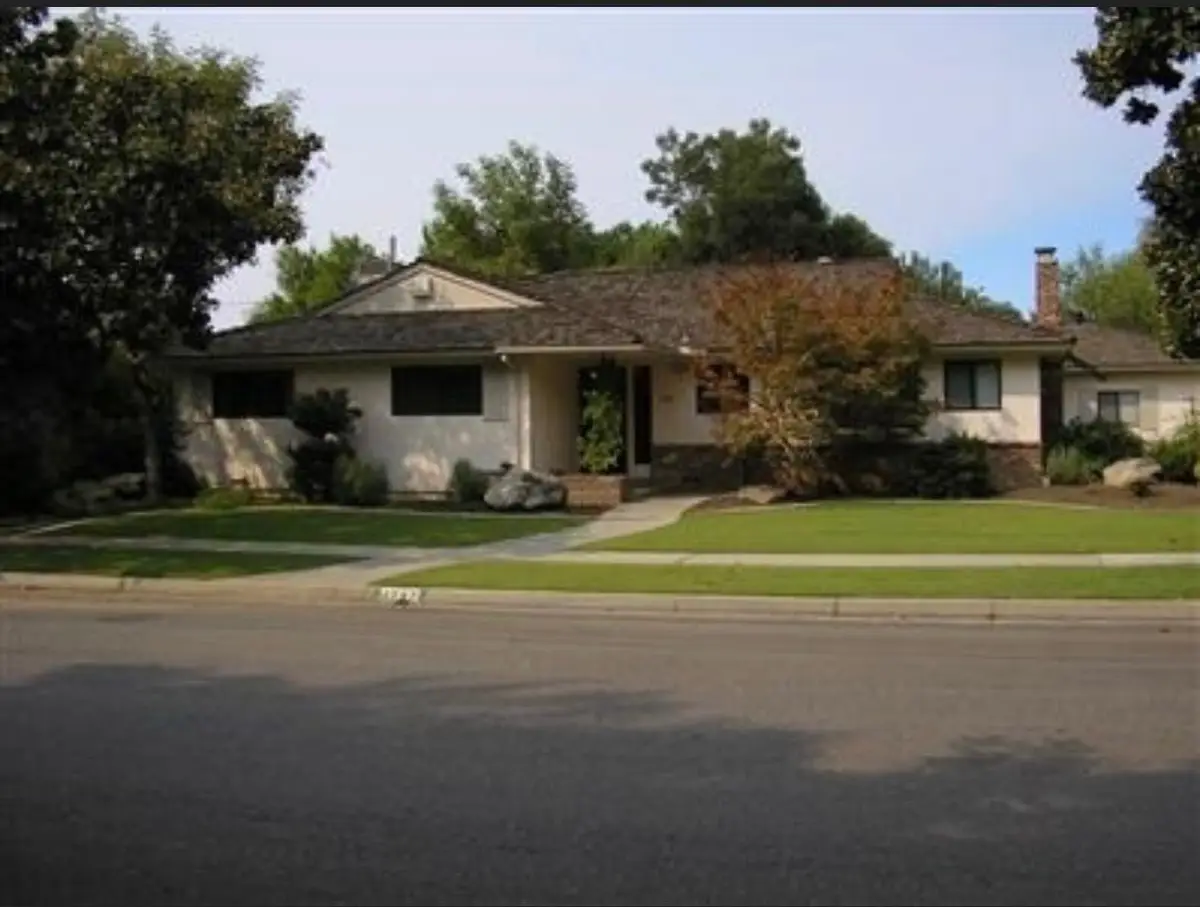 4767 N Sharon Avenue, Fresno, CA 93726 - #1