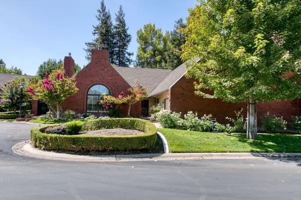 2555 W Bluff Avenue #139, Fresno, CA 93711