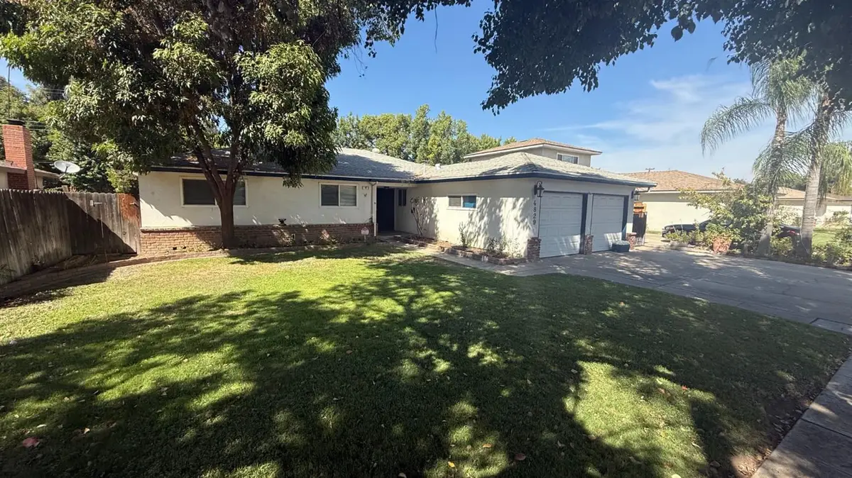 4829 E Santa Ana Avenue, Fresno, CA 93726 - #1