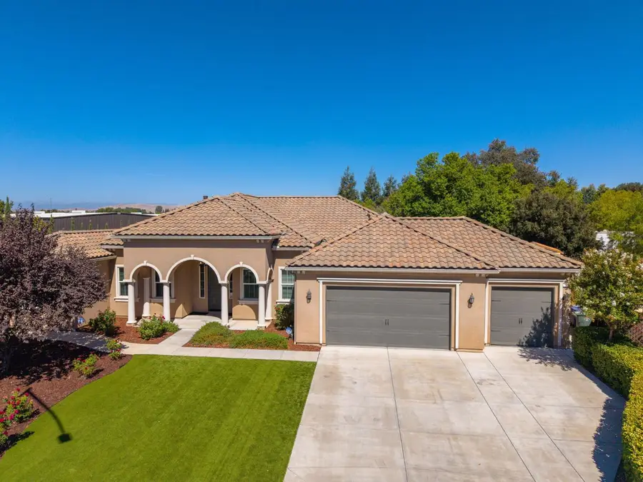 89 Polson Avenue, Clovis, CA 93612 - #2