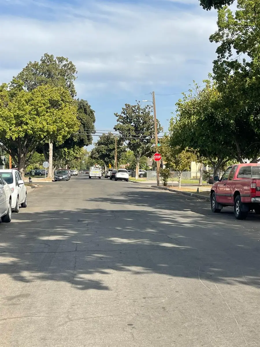 3846 E Iowa Avenue, Fresno, CA 93702 - #3