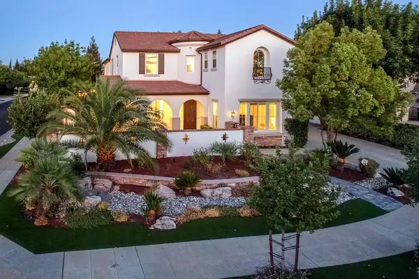 3770 Serena Avenue, Clovis, CA 93619