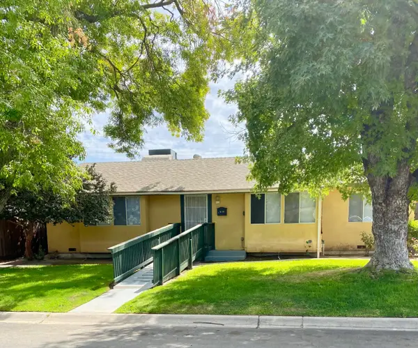 138 E Bellaire Way, Fresno, CA 93704