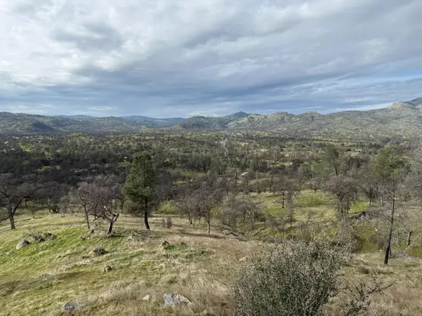 8 810 Or Action Grade, Raymond, CA 93653