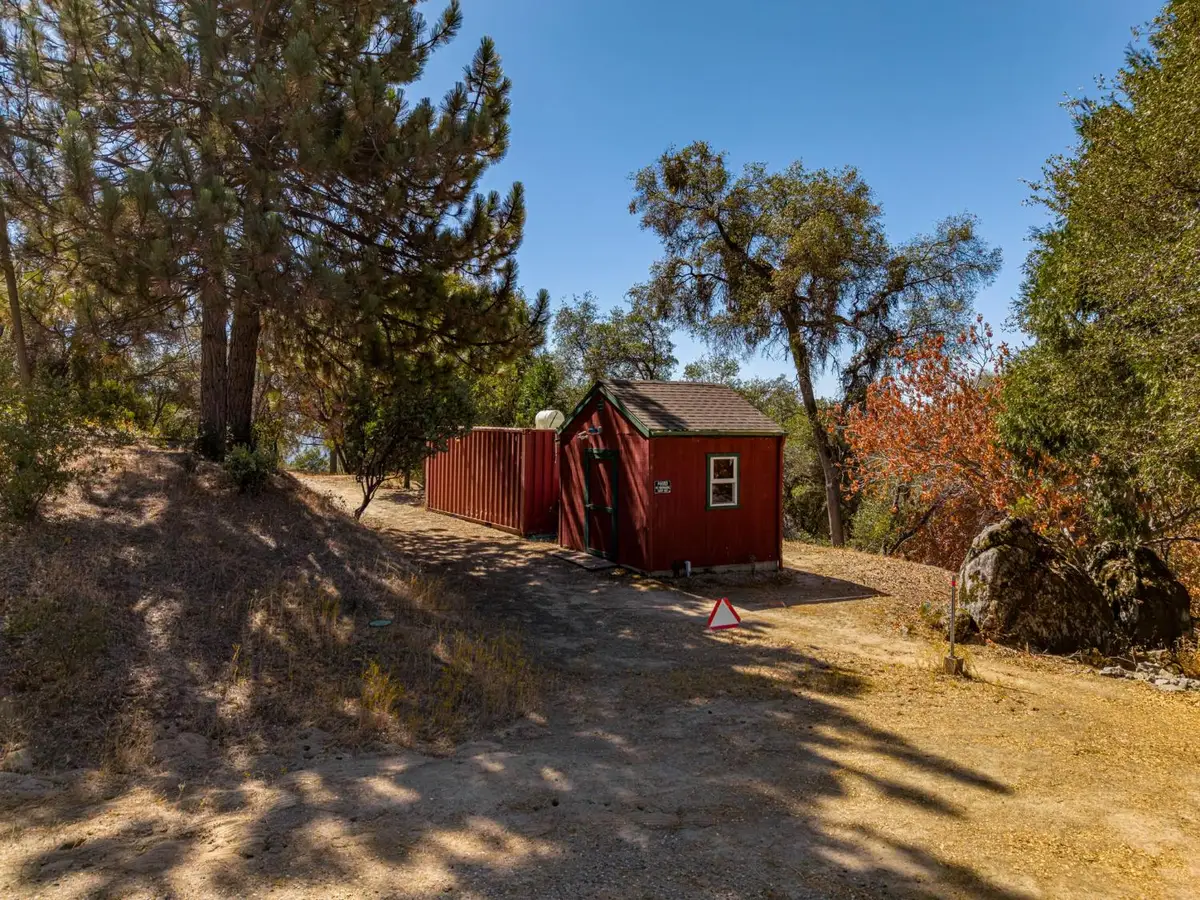 0 Songbird Ln, Ahwahnee, CA 93601 - #1