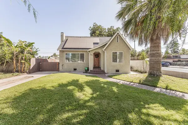 906 E Fountain Way, Fresno, CA 93704