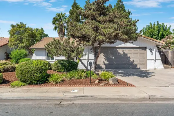 94 N Baron, Clovis, CA 93612