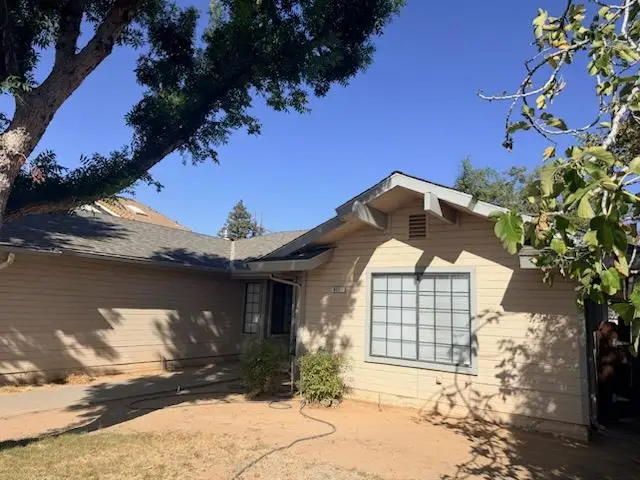 8052 N Augusta Street, Fresno, CA 93720 - #3