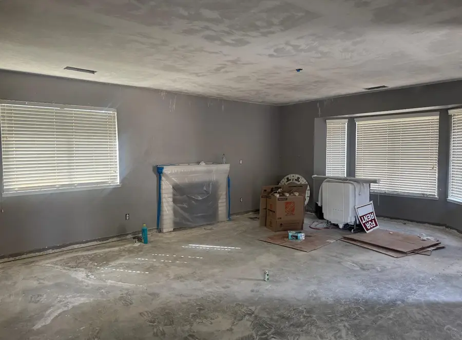 1754 Donner Avenue, Clovis, CA 93611 - #2