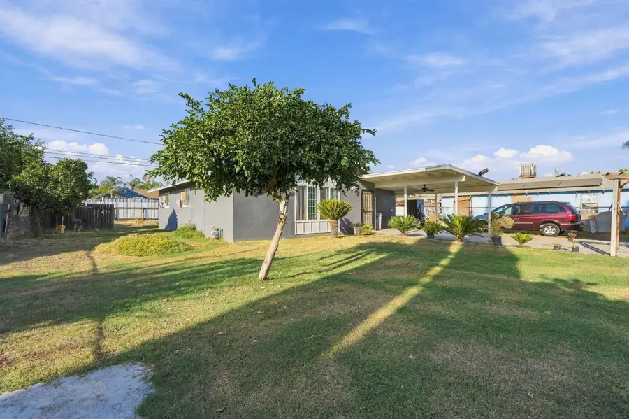 16420 Hudson Avenue, Tulare, CA 93274 - #2