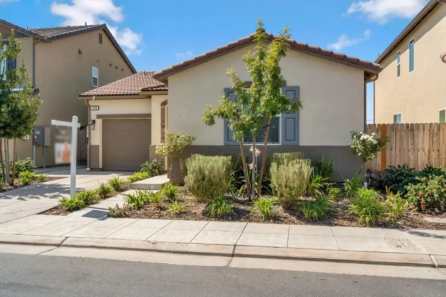 310 Talus Way S, Madera, CA 93636 - #3