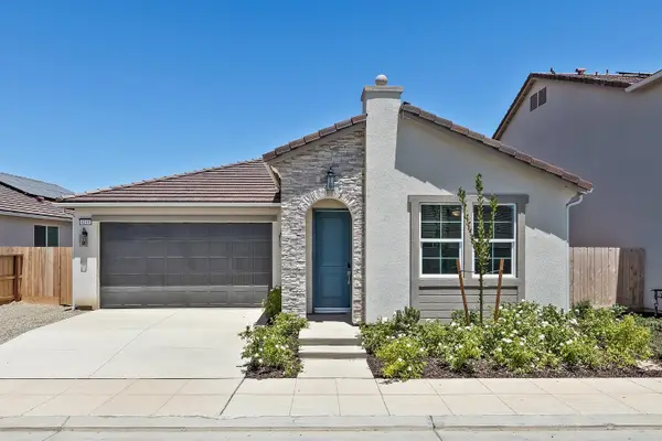 4164 N Tisha Avenue, Fresno, CA 93723
