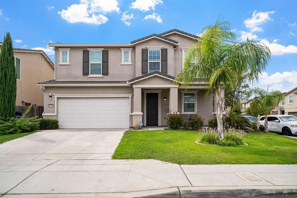 1129 S Carriage Avenue S, Fresno, CA 93727 - #1